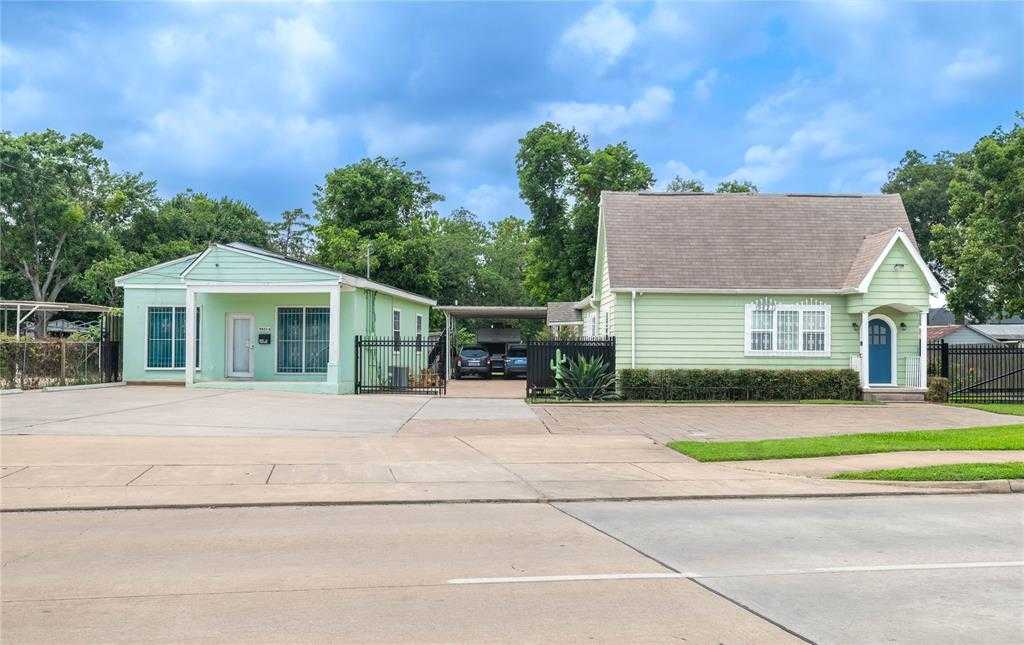 photo 3: 9821 Fulton Street, Houston TX 77076