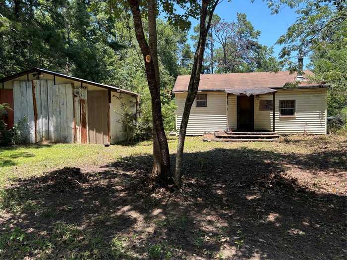 photo 2: 8513 Fountain Drive, Silsbee TX 77656