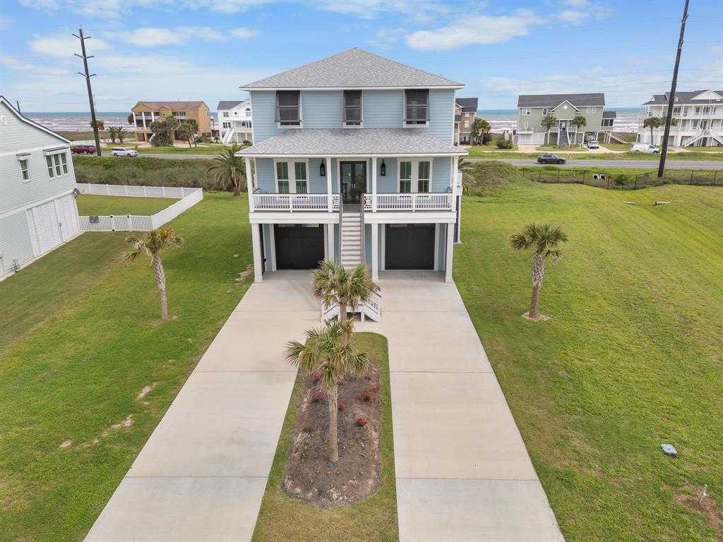 photo 1: 4215 S S Sunset Bay Dr Drive, Galveston TX 77554