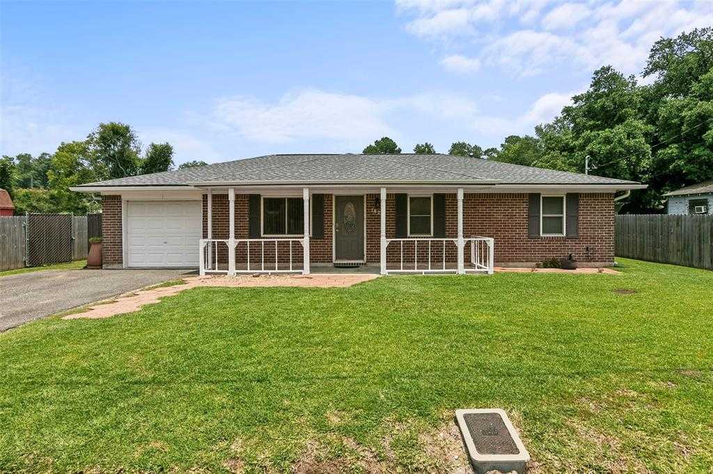 photo 2: 1826 Bowie Street, Orange TX 77630