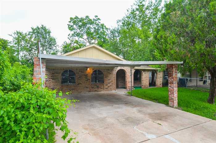 photo 1: 12806 Bauman Road, North Houston TX 77037