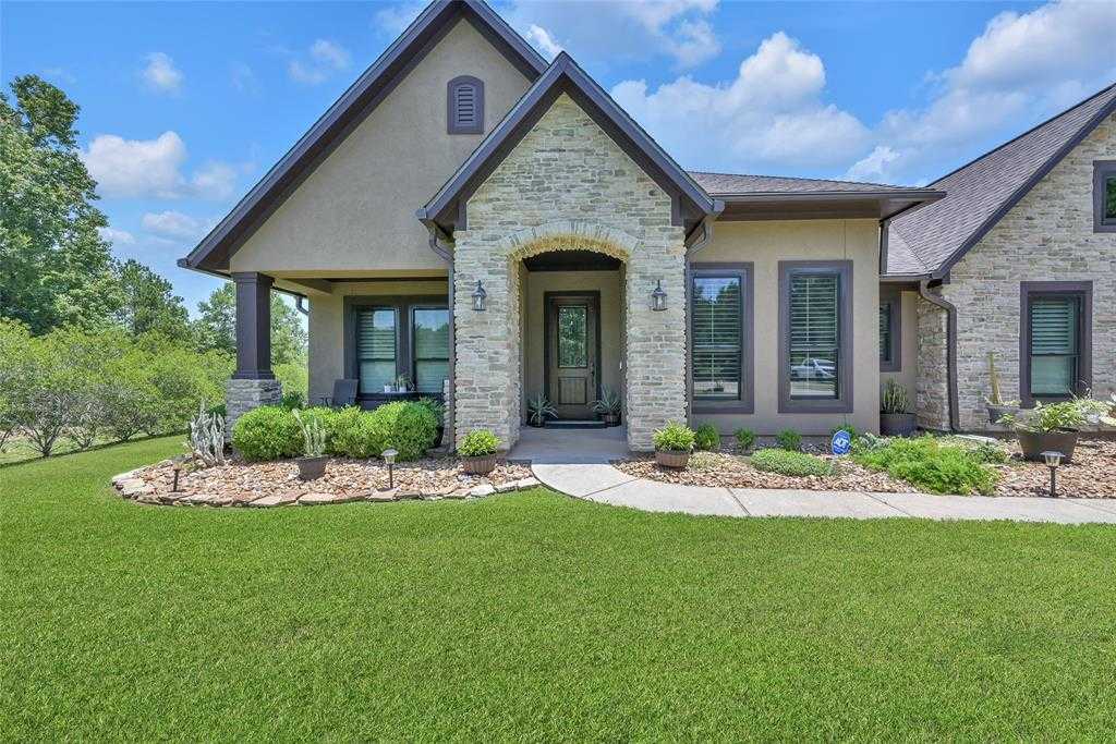 photo 3: 310 Scenic Lake Court, Montgomery TX 77316