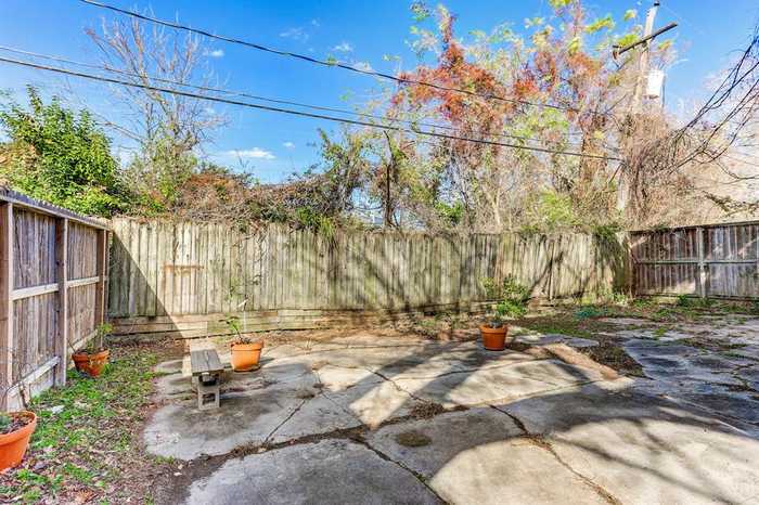 photo 15: 608 W Saulnier Street, Houston TX 77019