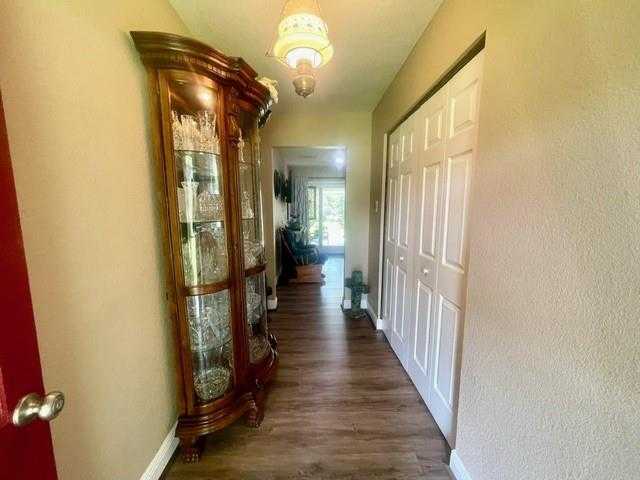 photo 3: 291 County Road 687, Angleton TX 77515