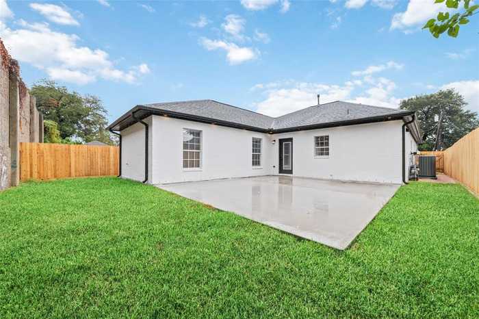 photo 32: 1003 Kelley Street, Houston TX 77009