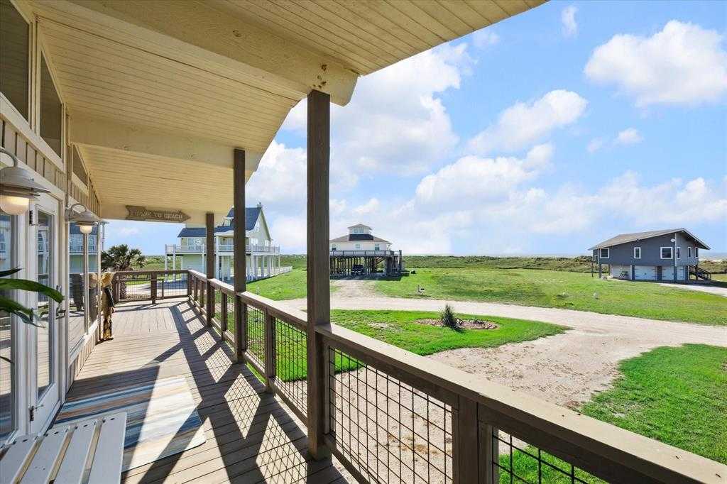 photo 2: 274 Driftwood Drive, Matagorda TX 77457