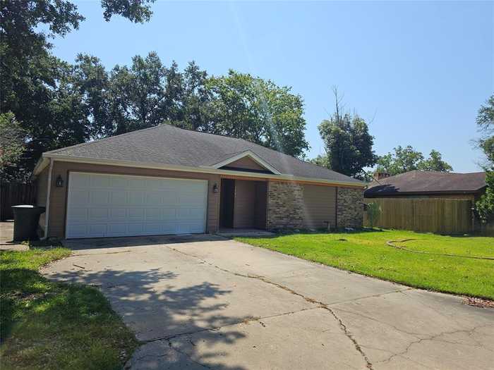 photo 1: 2985 Willow Place, Beaumont TX 77707