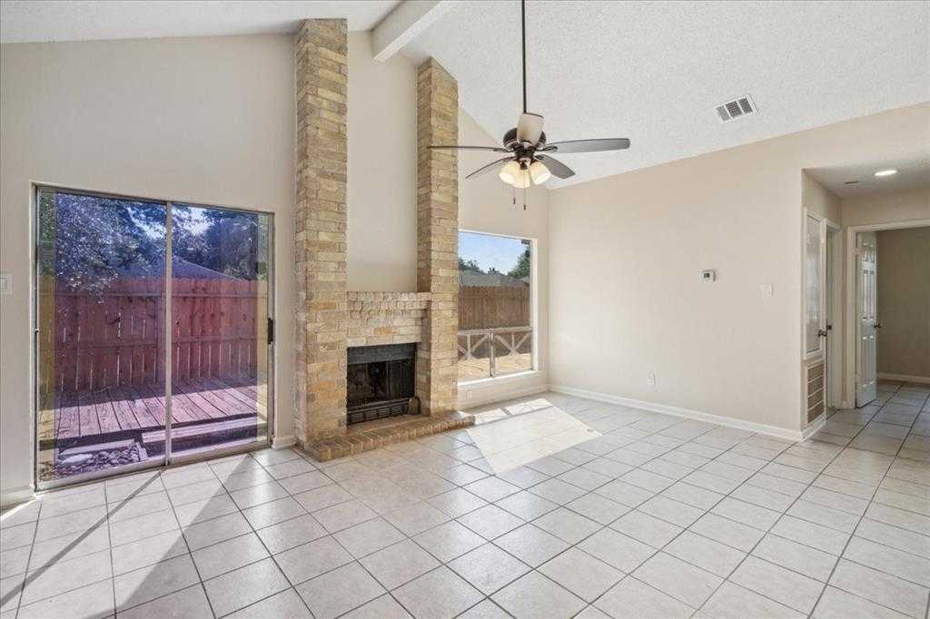 photo 3: 3915 Pintan Lane, Houston TX 77014