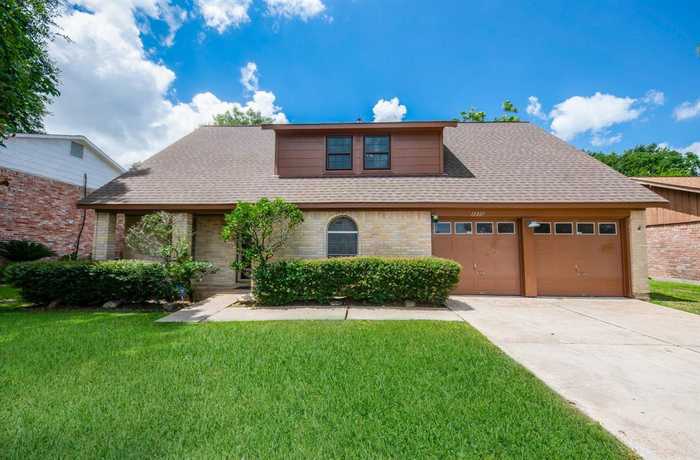 photo 1: 12207 Alston Drive, Meadows Place TX 77477