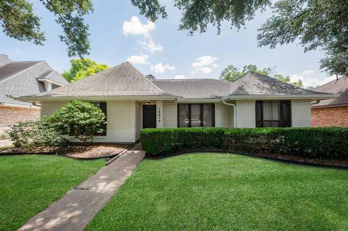 photo 1: 14819 Delbarton Drive, Houston TX 77083