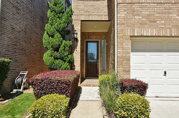 photo 2: 3126 Heritage Creek Terrace, Houston TX 77008