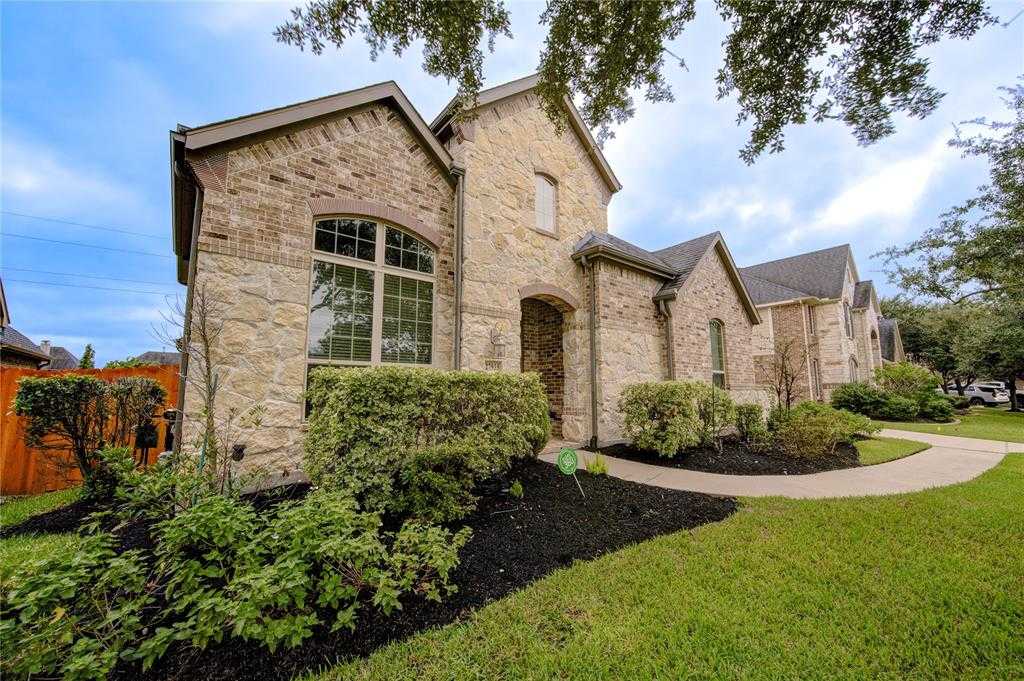 photo 2: 27935 Walsh Crossing Drive, Katy TX 77494