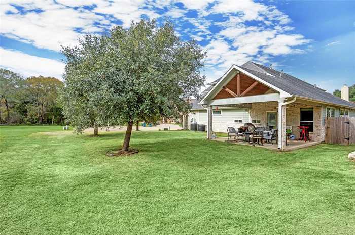 photo 2: 5 Briar Patch Circle, Bellville TX 77418