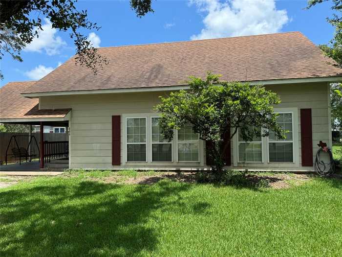 photo 1: 504 Hackberry Street, Louise TX 77455