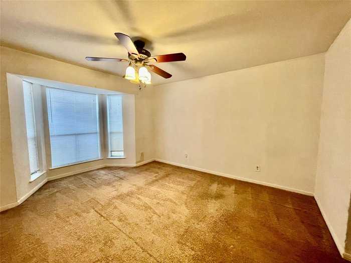 photo 15: 4633 Wild Indigo Street Unit 546, Houston TX 77027