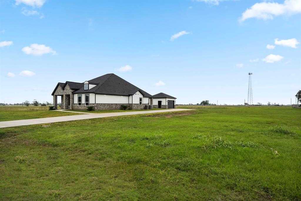 photo 2: 395 Brahman Trail, Angleton TX 77515