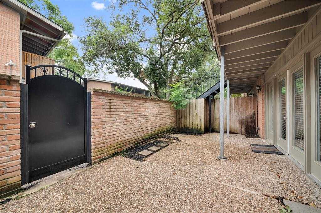 photo 3: 3946 W Alabama Street Unit 3, Houston TX 77027