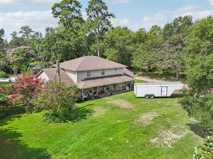 photo 2: 414 Virgie Community Road, Magnolia TX 77354