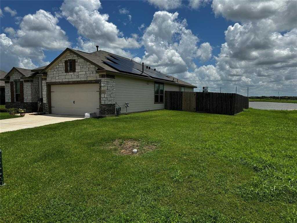 photo 2: 1111 Bernard Meadows Drive, East Bernard TX 77435