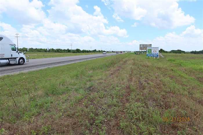 photo 1: 19 HWY 290, Chappell Hill TX 77426