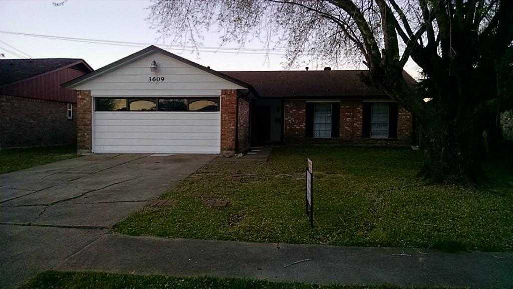 photo 1: 3609 Darling Avenue, Pasadena TX 77503