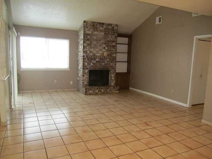 photo 2: 3609 Darling Avenue, Pasadena TX 77503