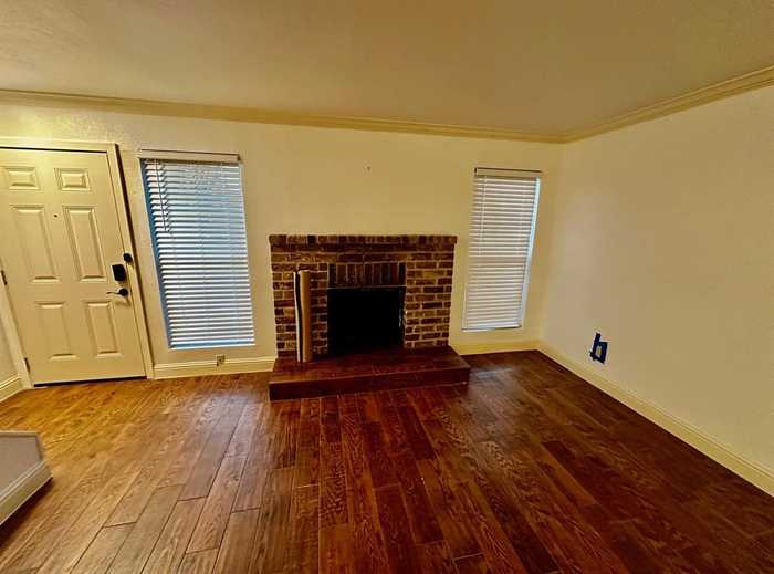 photo 2: 2200 Cypress Landing Drive Unit A3, Houston TX 77090