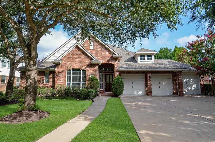 photo 1: 2122 Fox Path, Katy TX 77494