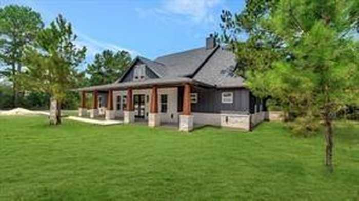 photo 2: 17872 Equestrian Drive, Waller TX 77484