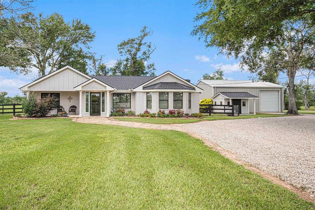 photo 2: 42583 Waters Road, Hempstead TX 77445