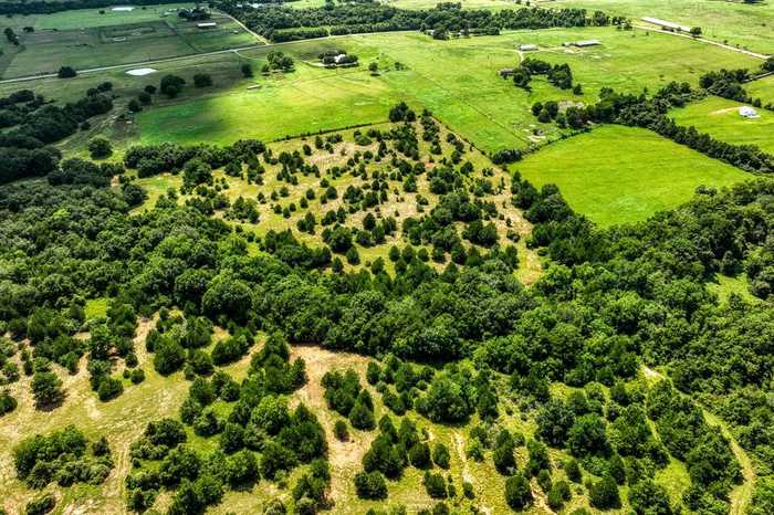 photo 22: 1 Track Road, New Ulm TX 78950