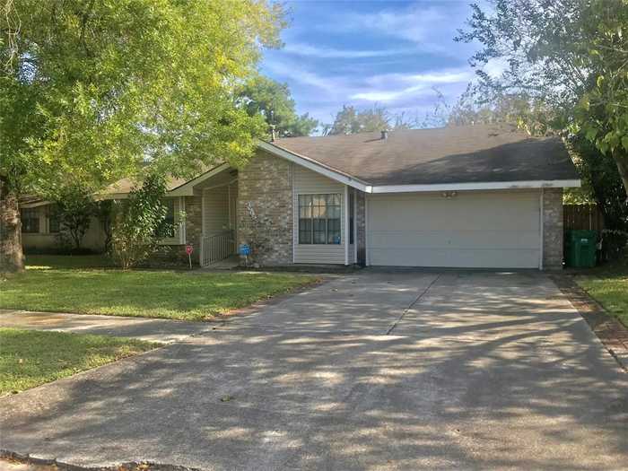 photo 1: 4219 W Terrace Creek Circle, Houston TX 77014