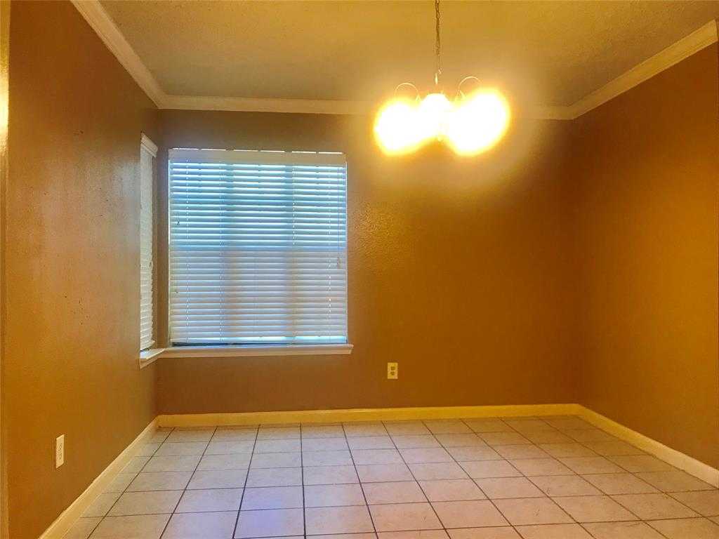 photo 3: 4219 W Terrace Creek Circle, Houston TX 77014