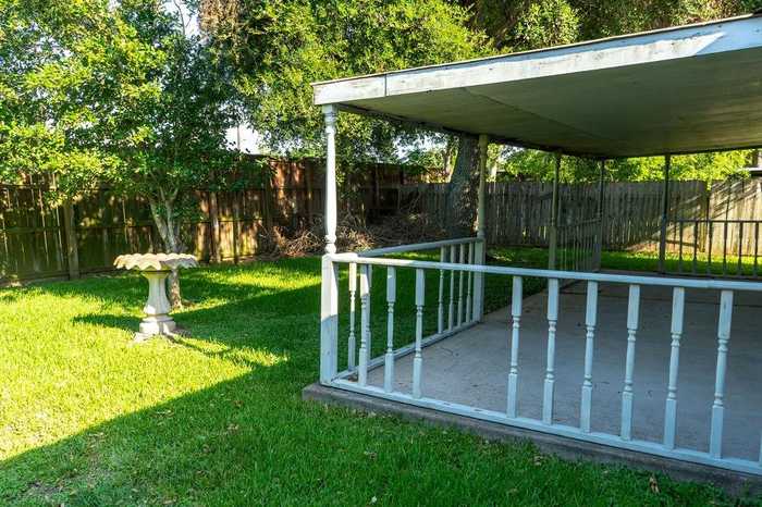 photo 25: 9503 Denbridge Drive, Houston TX 77083