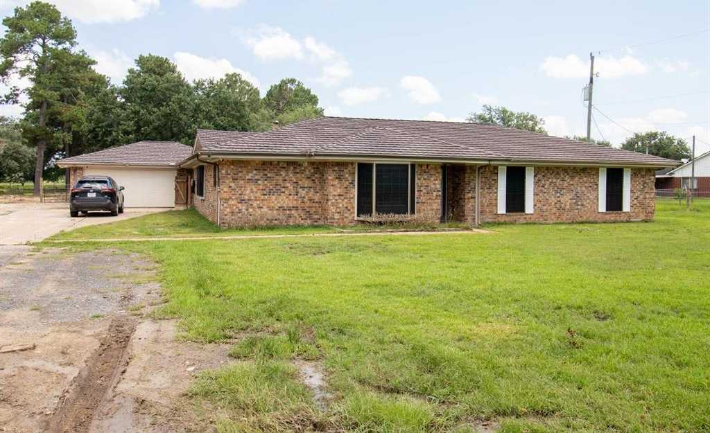 photo 3: 2605 County Road 62, Rosharon TX 77583