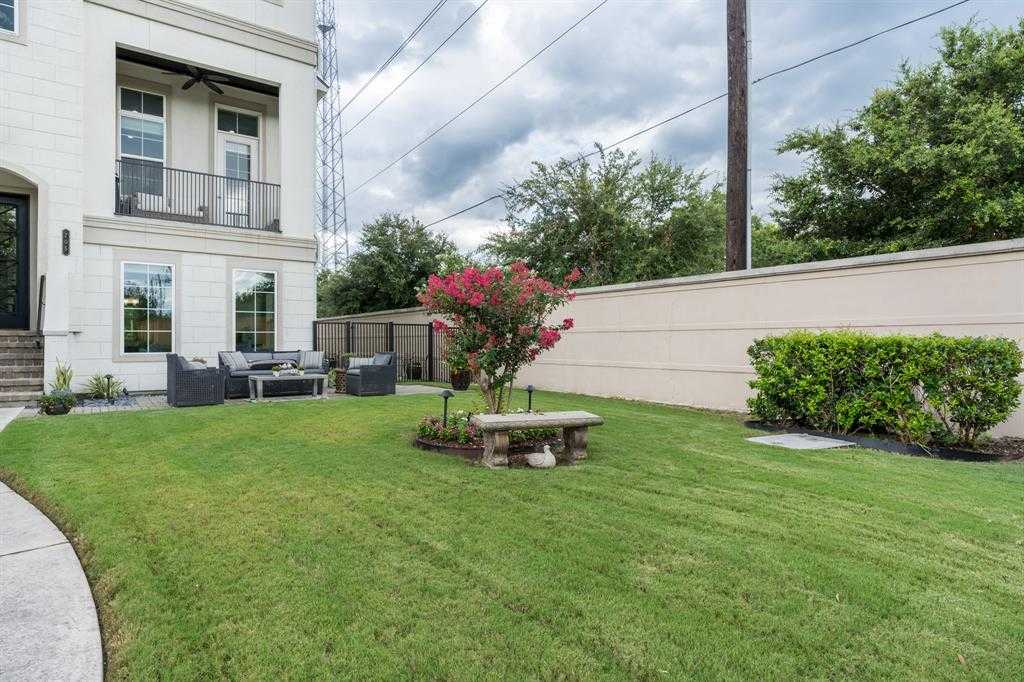 photo 3: 705 Somerset Commons Lane, Houston TX 77055