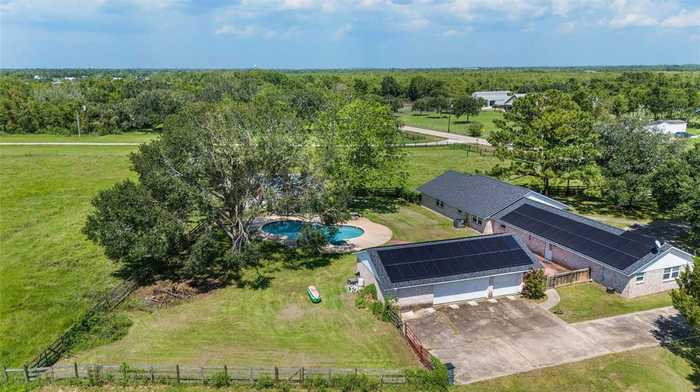 photo 50: 3358 County Road 172, Alvin TX 77511