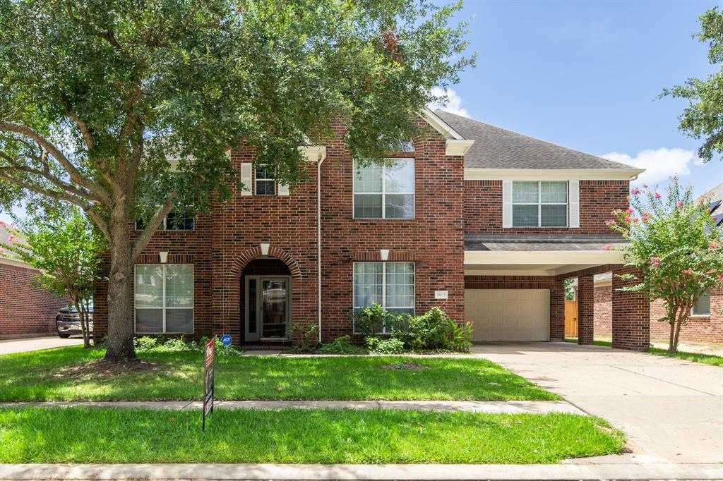 photo 1: 19023 Grove Valley Trail, Houston TX 77084