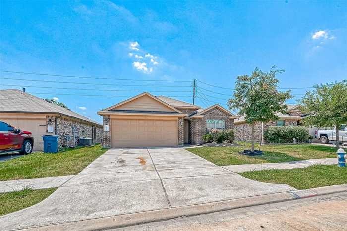 photo 2: 16327 Lazo Canyon Way, Houston TX 77049