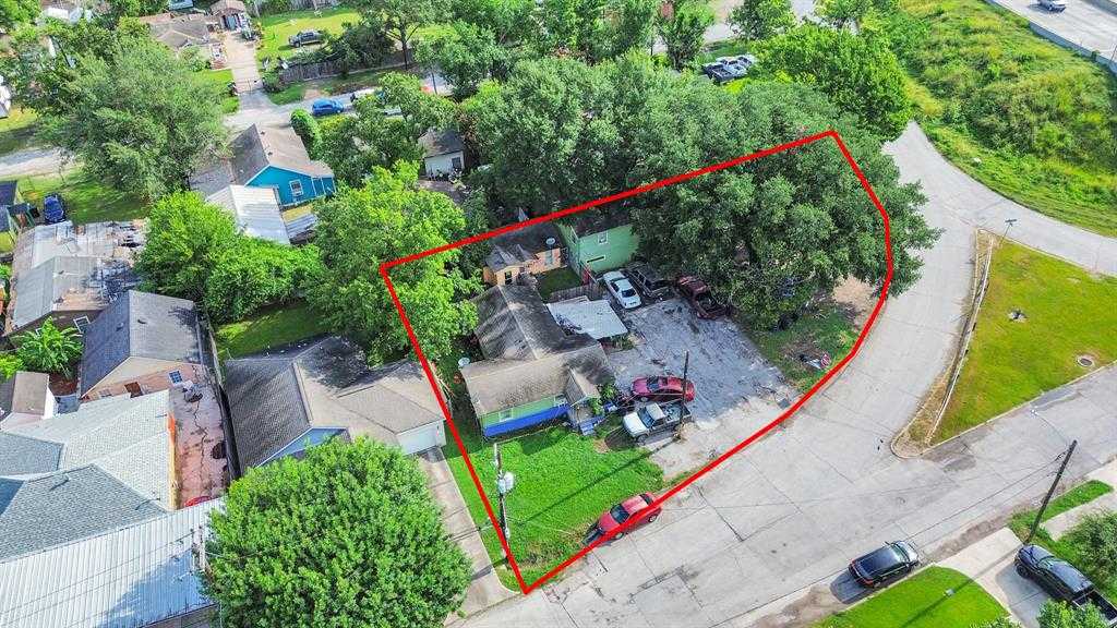 photo 1: 7317 Palestine Street, Houston TX 77020