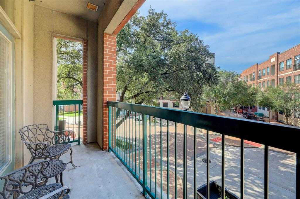 photo 3: 300 St Joseph Parkway Unit 102, Houston TX 77002