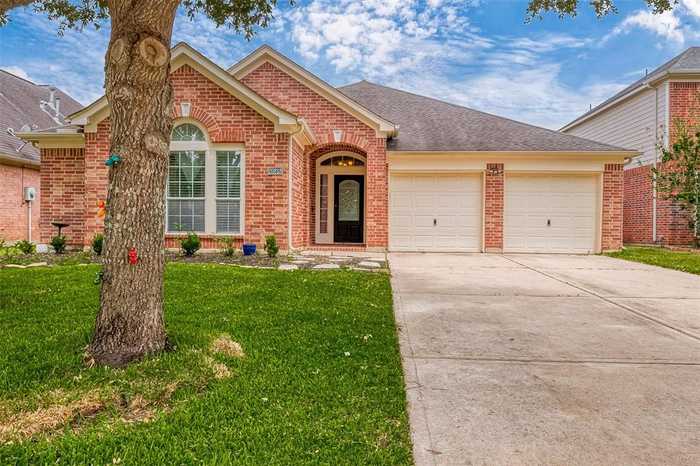 photo 1: 20818 Avery Cove Lane, Katy TX 77450