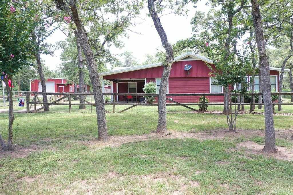 photo 2: 1087 County Road 156, Columbus TX 78934