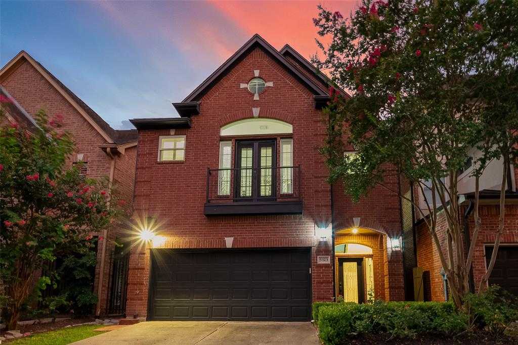 photo 1: 5323 Fairdale Lane, Houston TX 77056