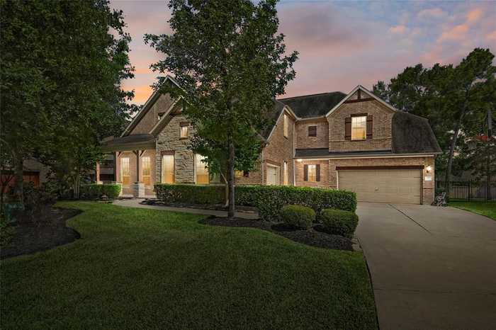 photo 1: 115 Spanish Bay Pl, Montgomery TX 77316