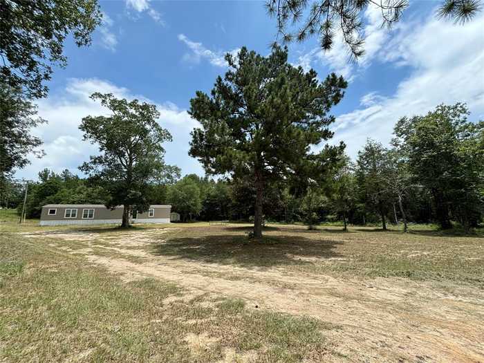 photo 2: 890 County Road 3660, Colmesneil TX 75938