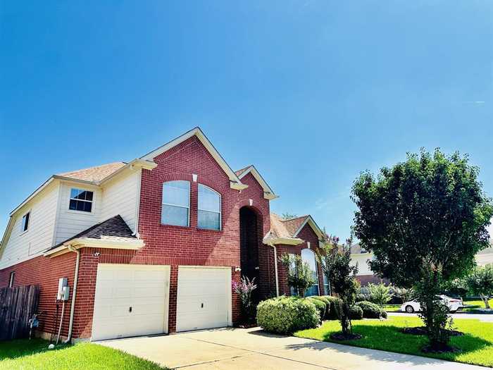 photo 2: 6319 Brimridge Lane, Houston TX 77048