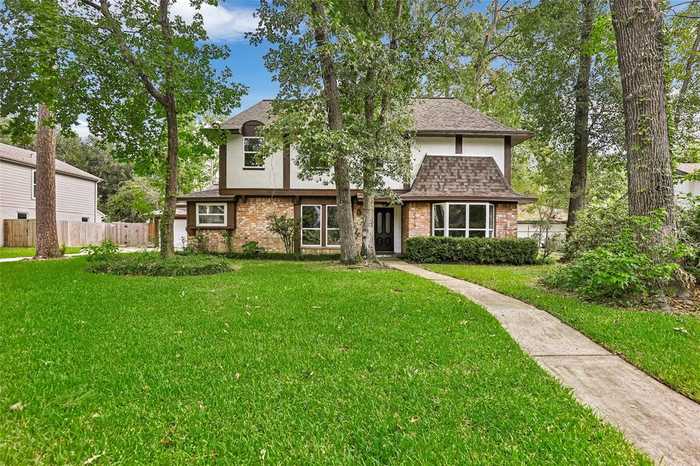 photo 2: 3315 Parkdale Drive, Kingwood TX 77339