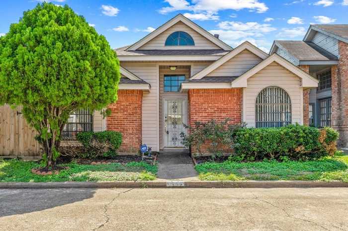 photo 27: 13819 Purplemartin Street, Houston TX 77083