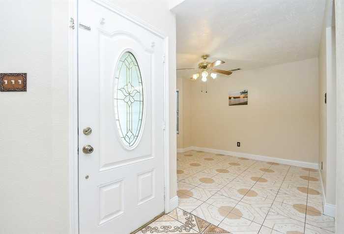 photo 2: 7602 Weatherhill Lane, Houston TX 77041